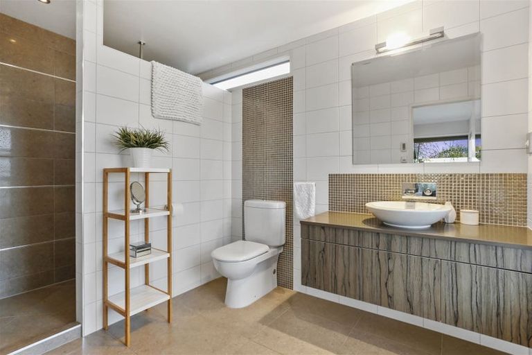 Photo of property in 78 Bannings Way, Hobsonville, Auckland, 0618