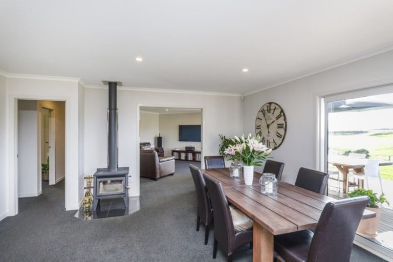 Photo of property in 132 Ngaio Road, Halcombe, Palmerston North, 4479