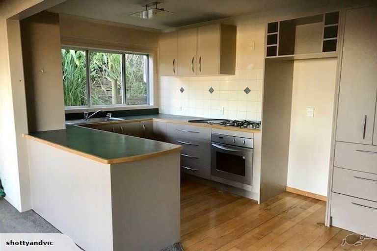 Photo of property in 12 Pine Road, Ngunguru, Whangarei, 0173