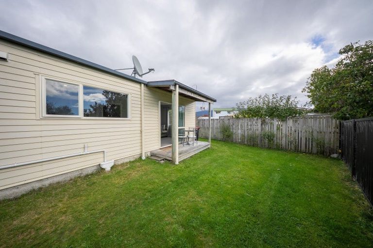 Photo of property in 21 Mackinnon Loop, Te Anau, 9600
