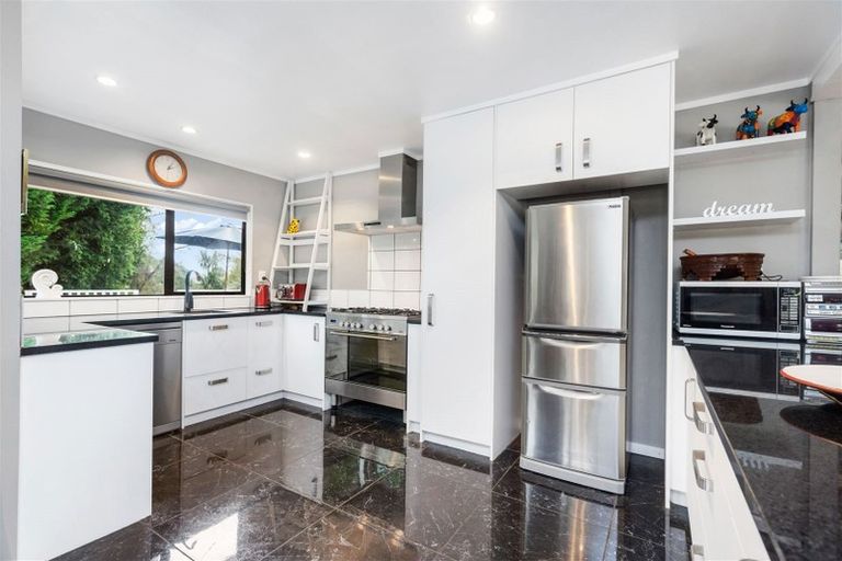 Photo of property in 52 Onerahi Road, Onerahi, Whangarei, 0110