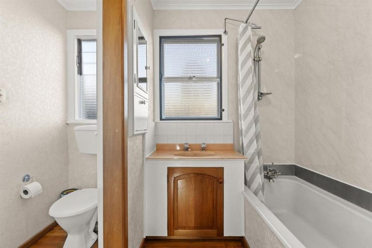 Photo of property in 67 Dunlop Road, Te Puke, 3119