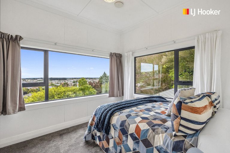 Photo of property in 98 Moana Crescent, Musselburgh, Dunedin, 9013