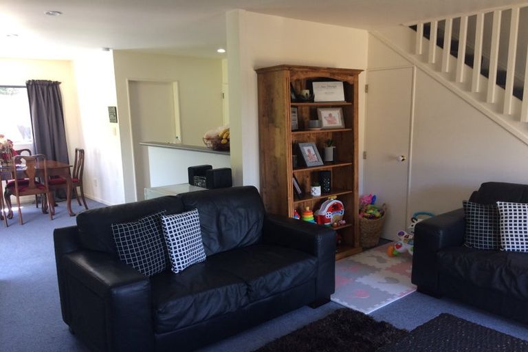 Photo of property in 9 Marjory Close, Broadmeadows, Wellington, 6035