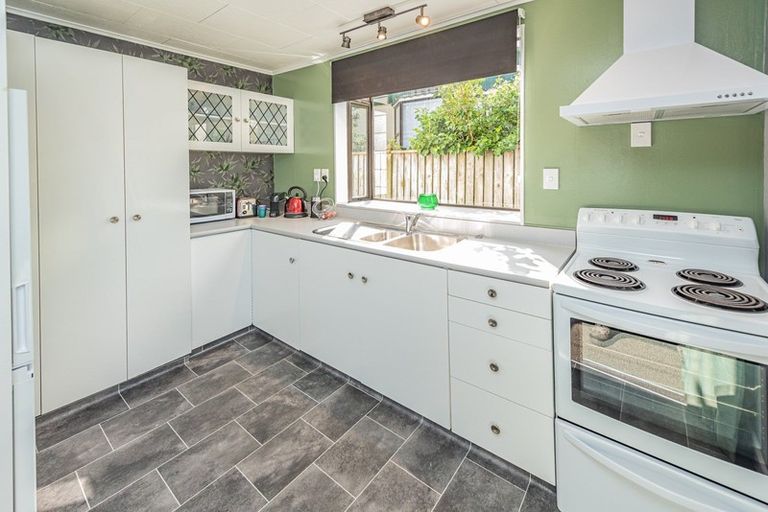 Photo of property in 82 Treadwell Street, Springvale, Whanganui, 4501