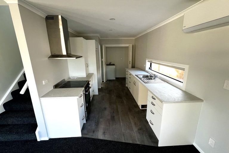 Photo of property in 8/61 Botanical Road, Takaro, Palmerston North, 4412