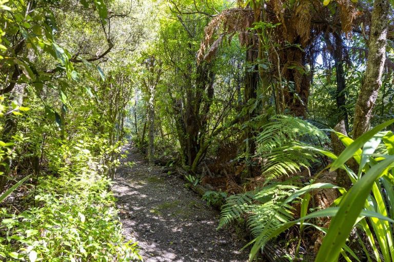 Photo of property in 59 Pihanga Road, Kuratau, Turangi, 3381