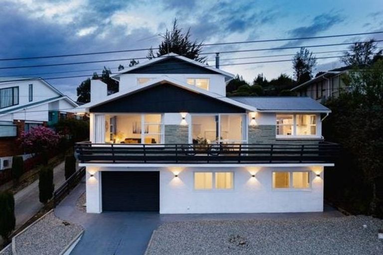 Photo of property in 21 Dalrymple Street, Pine Hill, Dunedin, 9010