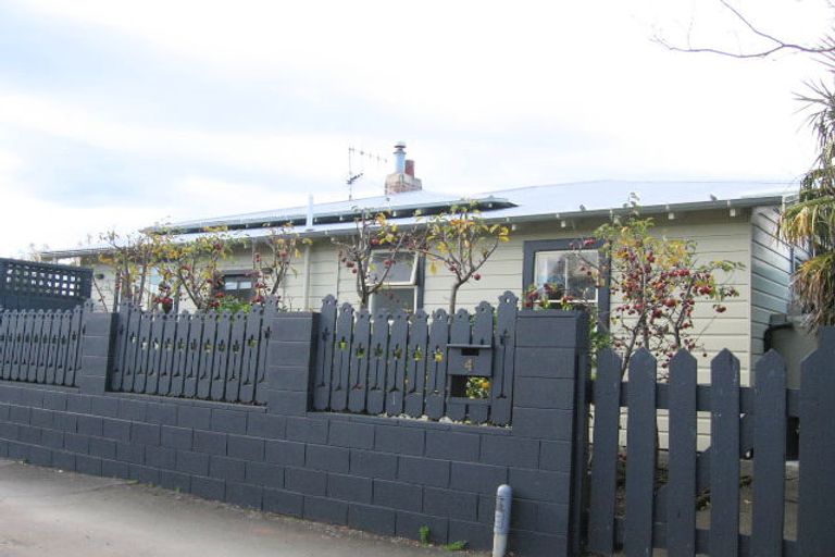 Photo of property in 4 Finnis Lane, Hospital Hill, Napier, 4110