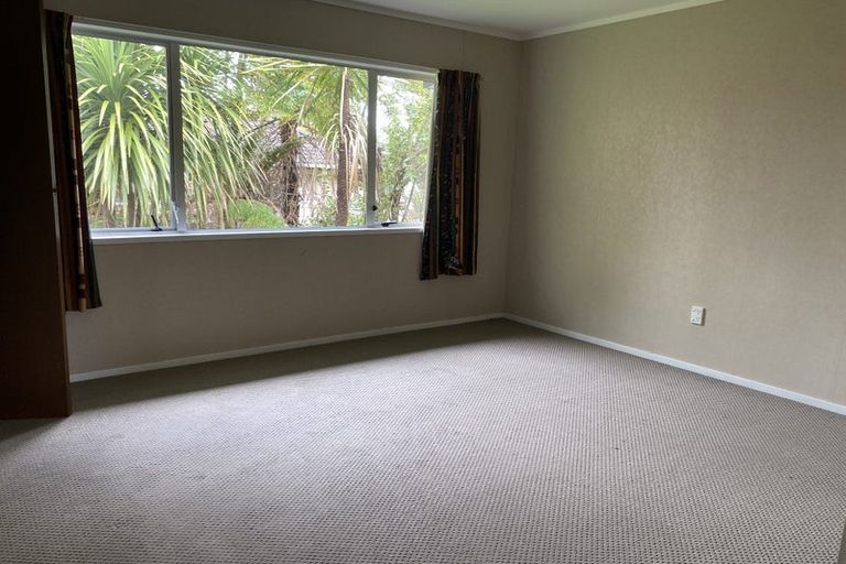 Photo of property in 15 Matipo Crescent, Pukete, Hamilton, 3200