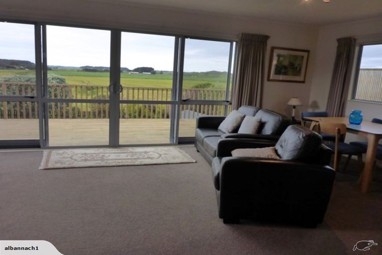 Photo of property in 9 Sand Dune Grove, Waikawa Beach, Levin, 5573