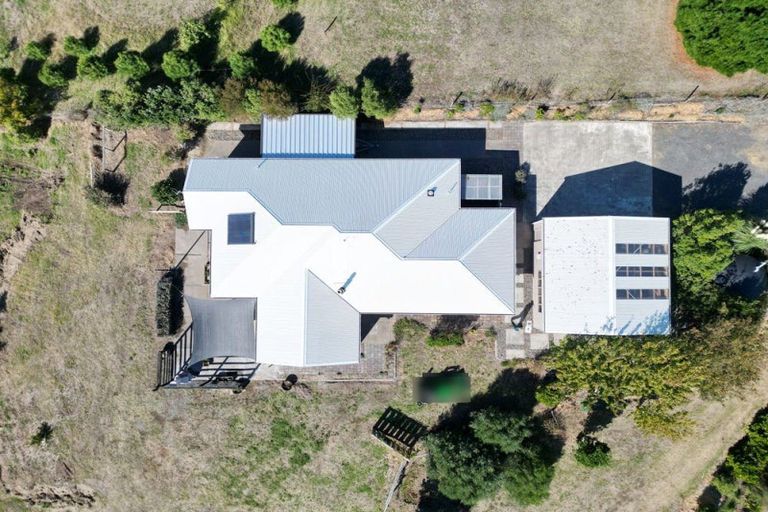 Photo of property in 90 Bergin Road, Foxton, 4814