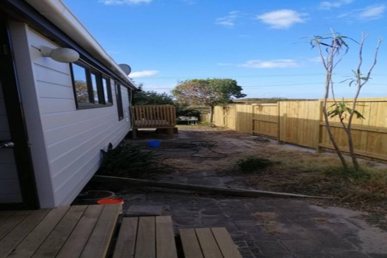 Photo of property in 990 Papamoa Beach Road, Papamoa Beach, Papamoa, 3118