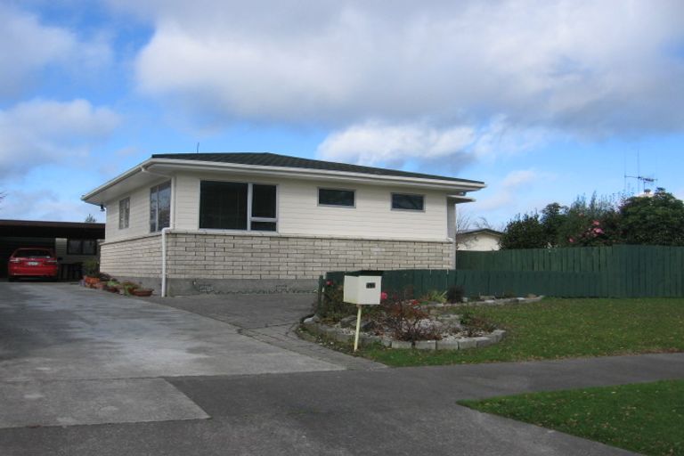 Photo of property in 52 Herbert Avenue, Cloverlea, Palmerston North, 4412
