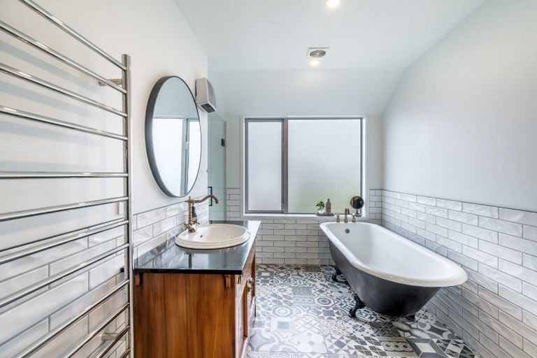 Photo of property in 9e Union Street, Winton, 9720