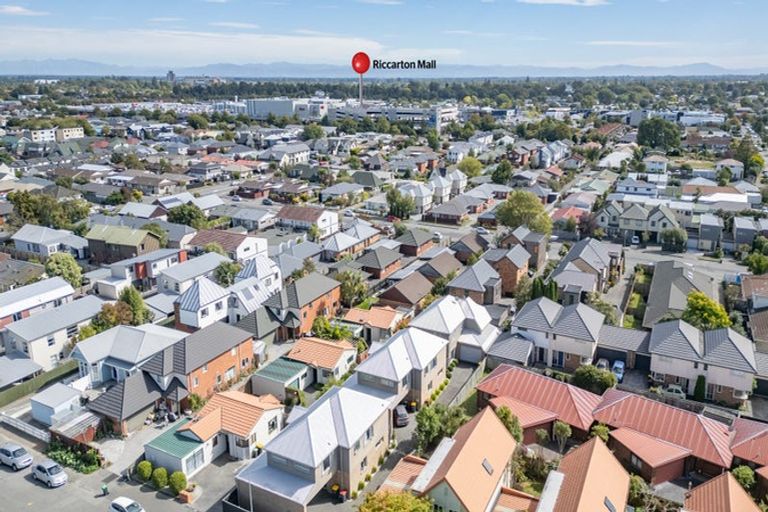 Photo of property in 3b Elizabeth Street, Riccarton, Christchurch, 8011