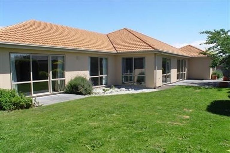 Photo of property in 5 Talbot Road, Northwood, Christchurch, 8051