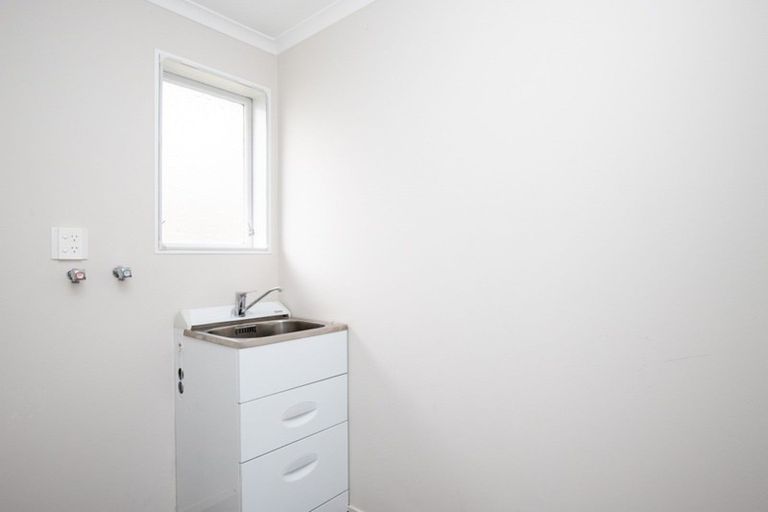 Photo of property in 31 Mahana Road, Ngatea, 3503