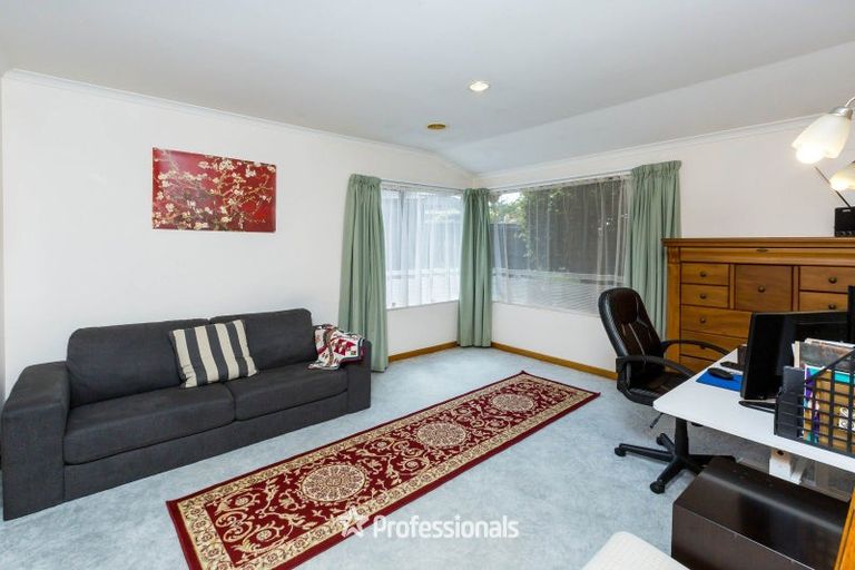 Photo of property in 3 Alleys Way, Ebdentown, Upper Hutt, 5018