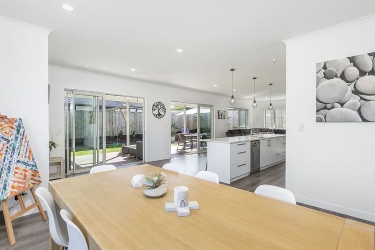 Photo of property in 10 Lancewood Lane, Kaukapakapa, Helensville, 0875