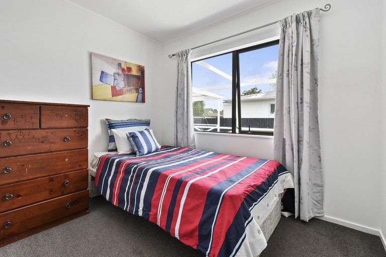 Photo of property in 16a Takanini School Road, Takanini, 2112