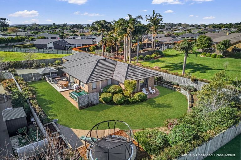 Photo of property in 5 Tavarnya Way, Patumahoe, Pukekohe, 2679