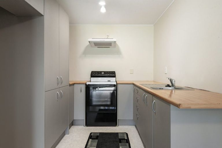 Photo of property in 134 Exmouth Road, Northcote, Auckland, 0627