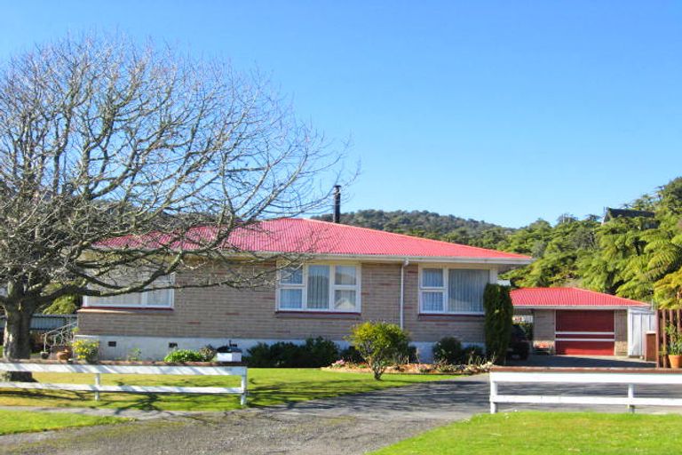 Photo of property in 139 Marsden Road, Greymouth, 7805