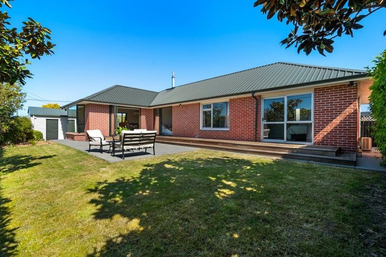 Photo of property in 11 Glenmore Avenue, Casebrook, Christchurch, 8051