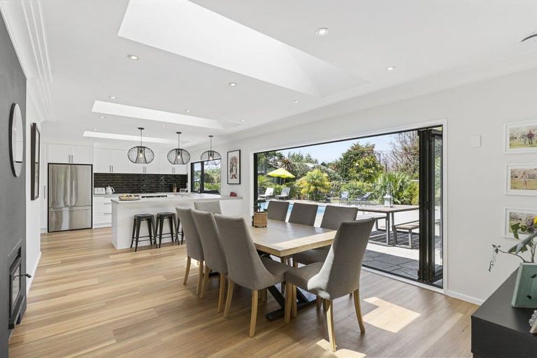 Photo of property in 85 Whitford-maraetai Road, Whitford, Howick, 2571