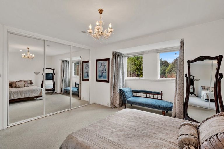 Photo of property in 2/2a Medbury Terrace, Fendalton, Christchurch, 8041
