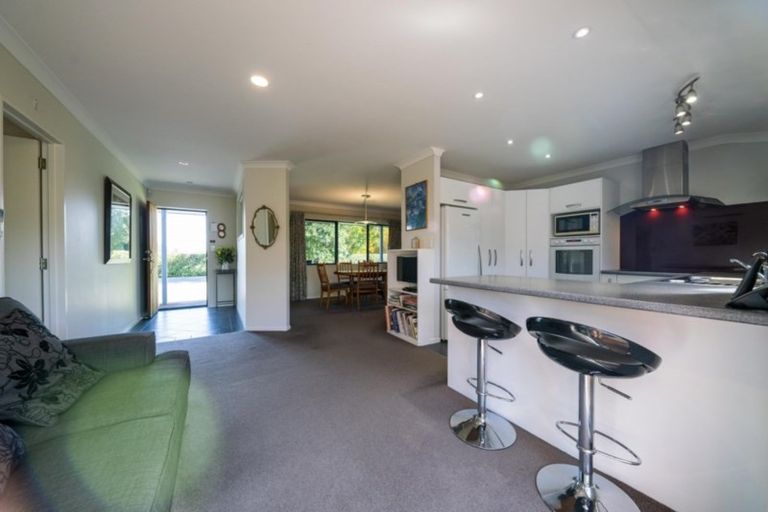 Photo of property in 2/210 Aspin Road, Cambridge, 3496