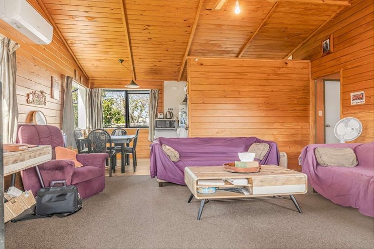 Photo of property in 9 Kentucky Crescent, Nawton, Hamilton, 3200