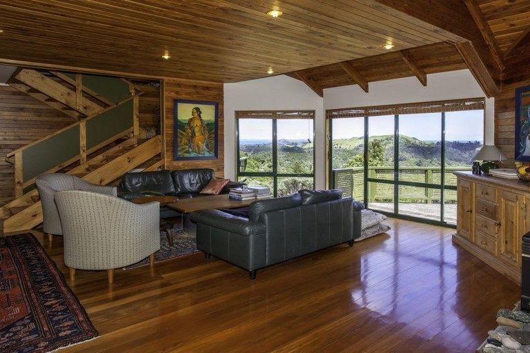 Photo of property in 860 Buffalo Road, Coromandel, 3506