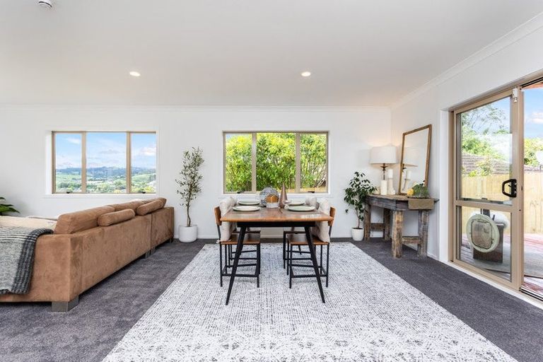 Photo of property in 34 Te Kauri Place, Helensville, 0800