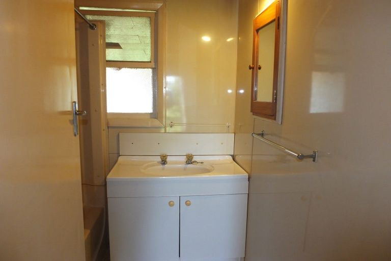 Photo of property in 43 Park Street, Foxton, 4814