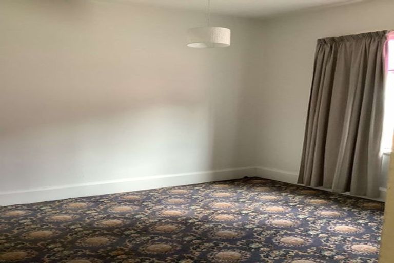 Photo of property in 18 Winton Street, St Albans, Christchurch, 8014