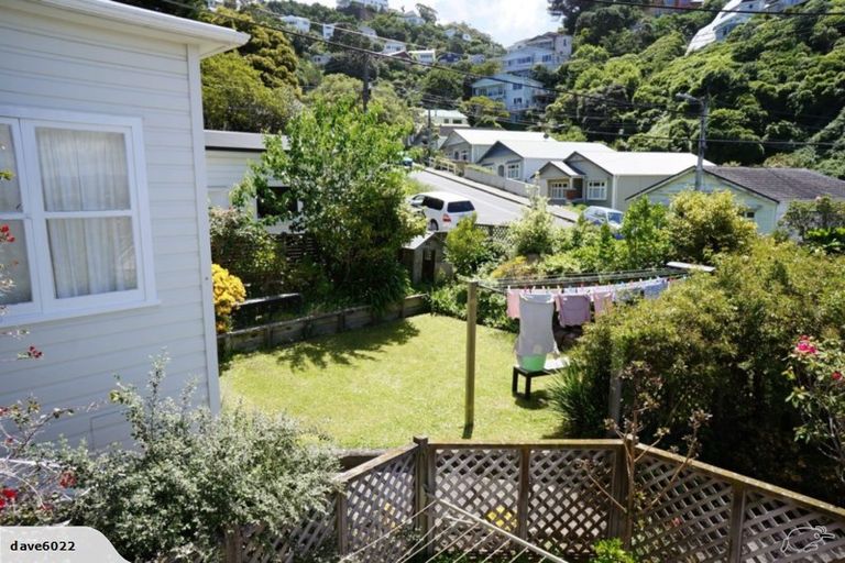 Photo of property in 5 Lerwick Terrace, Melrose, Wellington, 6023