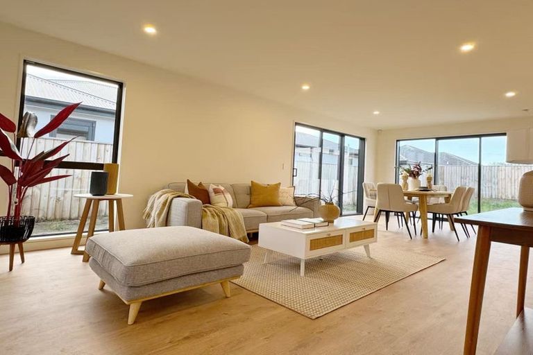 Photo of property in 21 Cork Street, Halswell, Christchurch, 8025