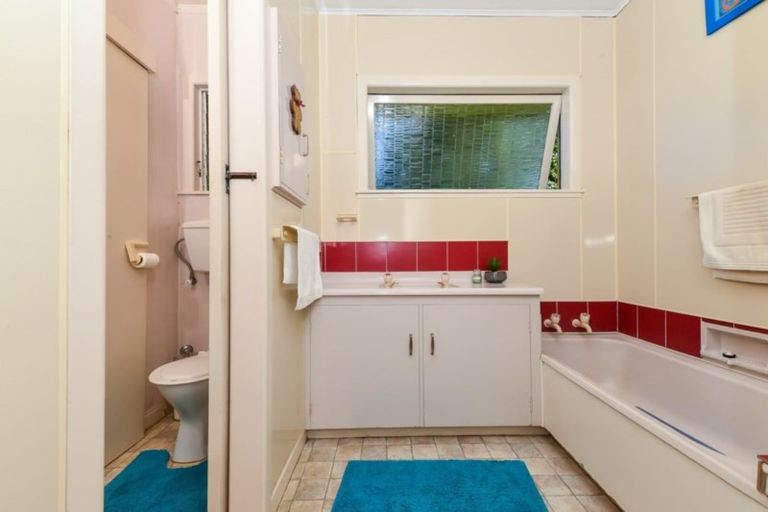 Photo of property in 121 Baverstock Road, Nawton, Hamilton, 3200