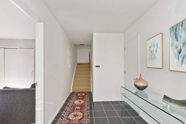 Photo of property in 10a Fettes Crescent, Seatoun, Wellington, 6022