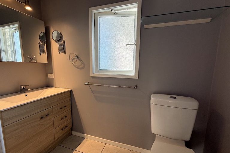 Photo of property in 15 Riverbend Road, Onekawa, Napier, 4110
