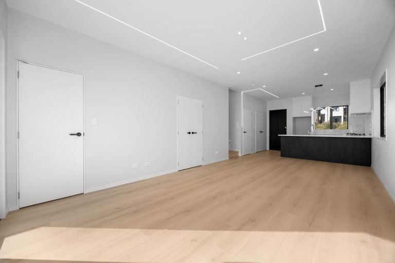 Photo of property in 6 Toetoe Street, Westgate, Auckland, 0814