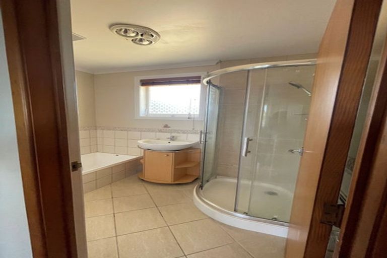 Photo of property in 26 Malvina Place, Bucklands Beach, Auckland, 2014