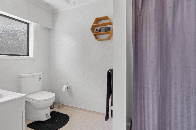 Photo of property in 5527 Masterton Castlepoint Road, Tinui, Masterton, 5889