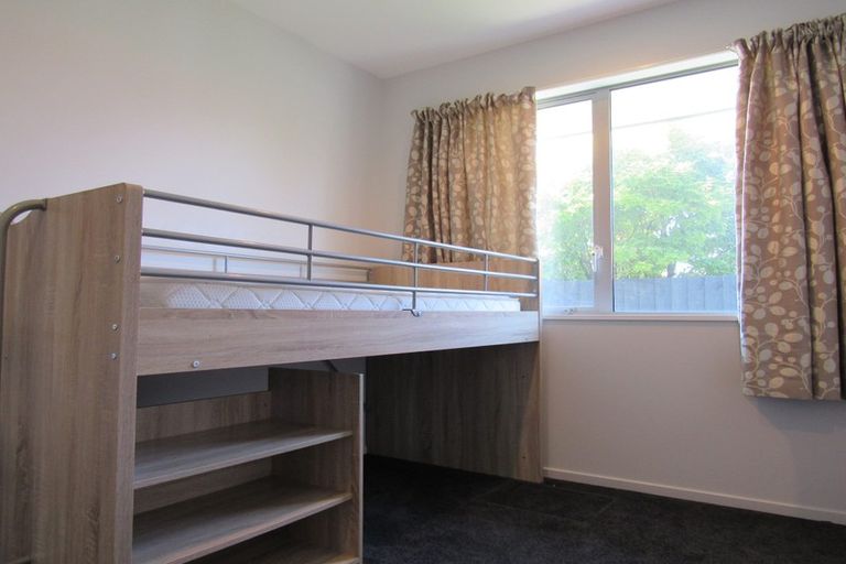 Photo of property in 2/10 Stacey Place, Woolston, Christchurch, 8062