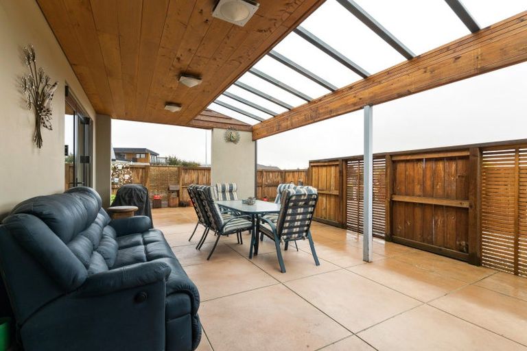 Photo of property in 5 Alpha Close, Wanaka, 9305