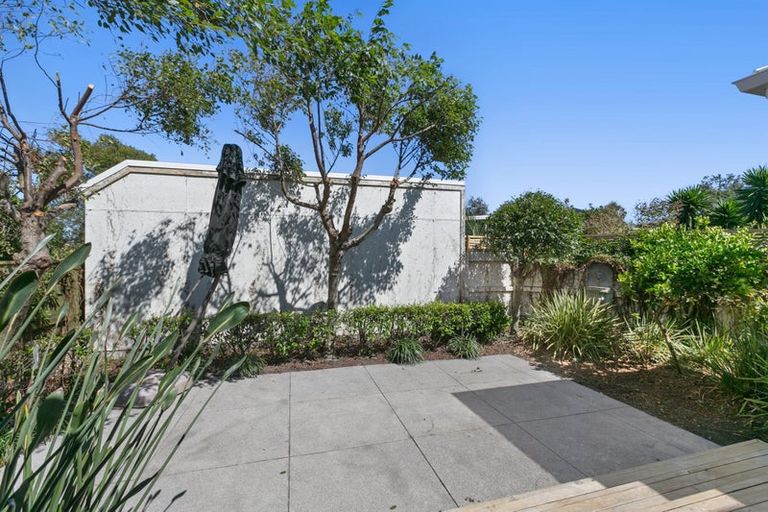 Photo of property in 22 Richmond Street, Fitzroy, New Plymouth, 4312