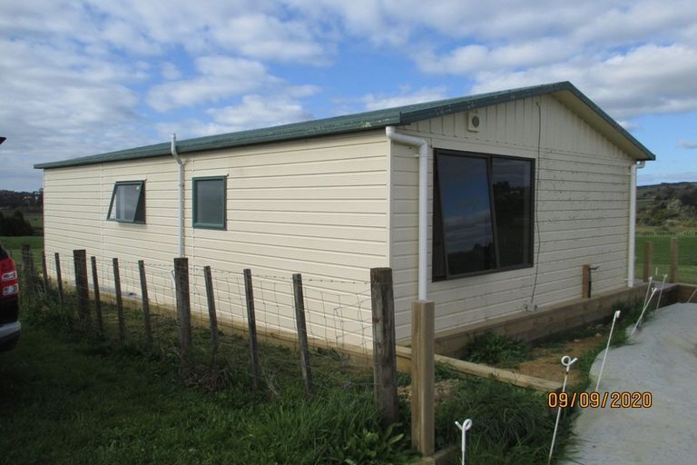 Photo of property in 141 Wades Road, Whitford, Howick, 2571