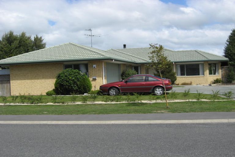 Photo of property in 94 Tennyson Street, Rolleston, 7614